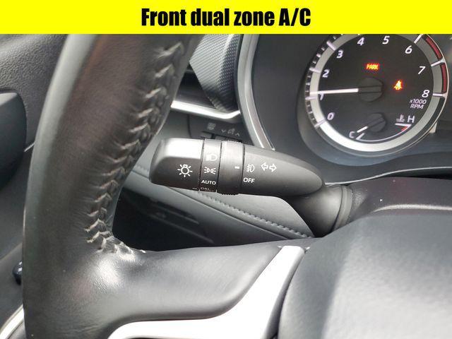 used 2023 Toyota Highlander car, priced at $34,473