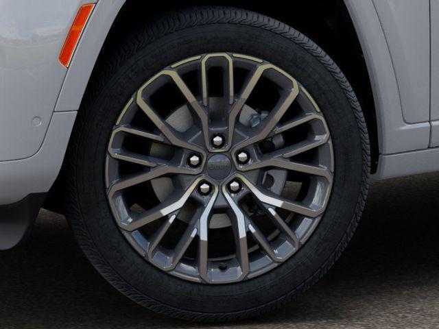 new 2026 Jeep Grand Cherokee L car, priced at $60,995