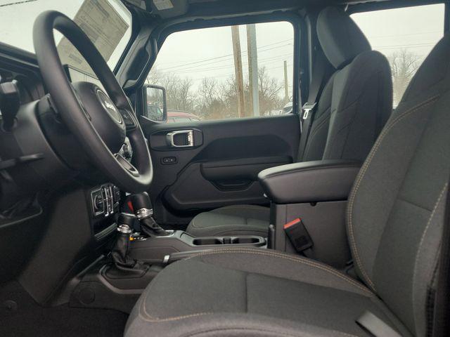 new 2026 Jeep Gladiator car, priced at $40,995