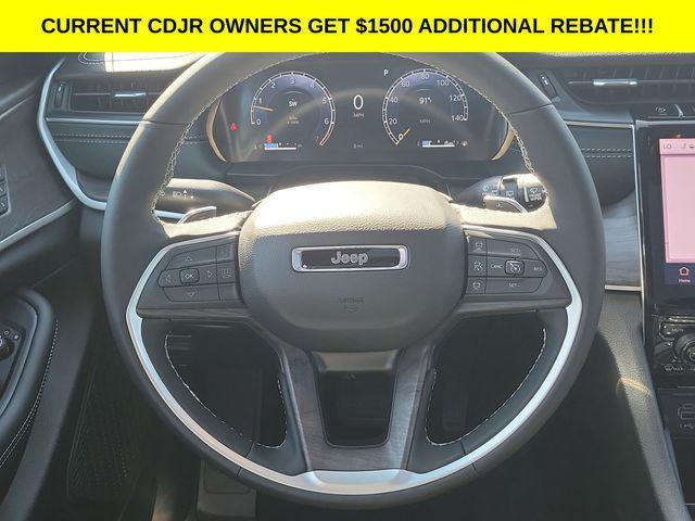 new 2025 Jeep Grand Cherokee car, priced at $46,061