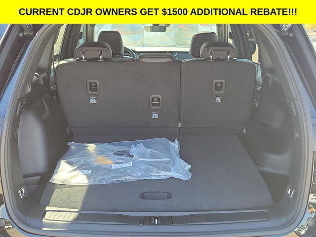 new 2025 Jeep Grand Cherokee car, priced at $46,061