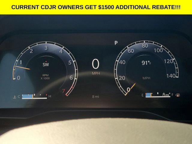 new 2025 Jeep Grand Cherokee car, priced at $46,061