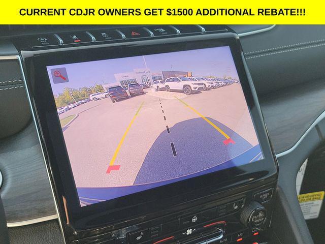 new 2025 Jeep Grand Cherokee car, priced at $46,061