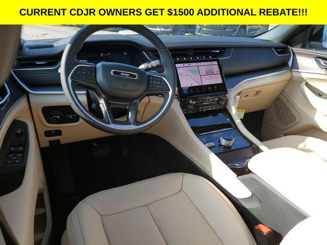 new 2025 Jeep Grand Cherokee car, priced at $47,495
