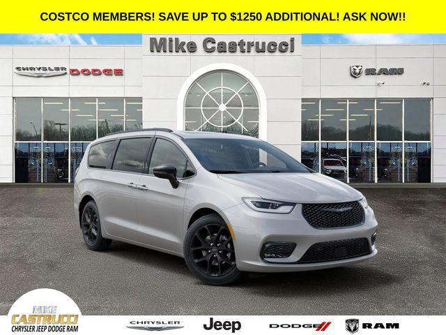 new 2026 Chrysler Pacifica car, priced at $44,911