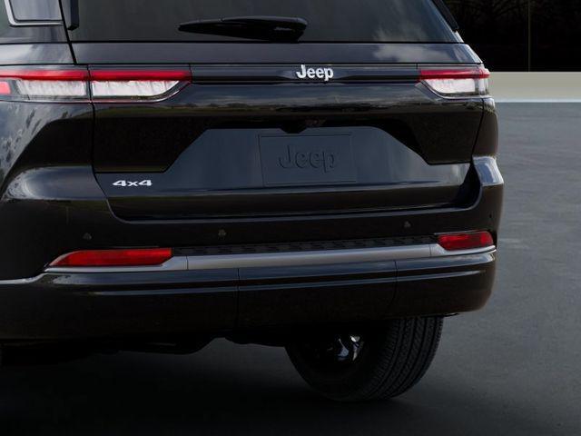 new 2026 Jeep Grand Cherokee car, priced at $48,995