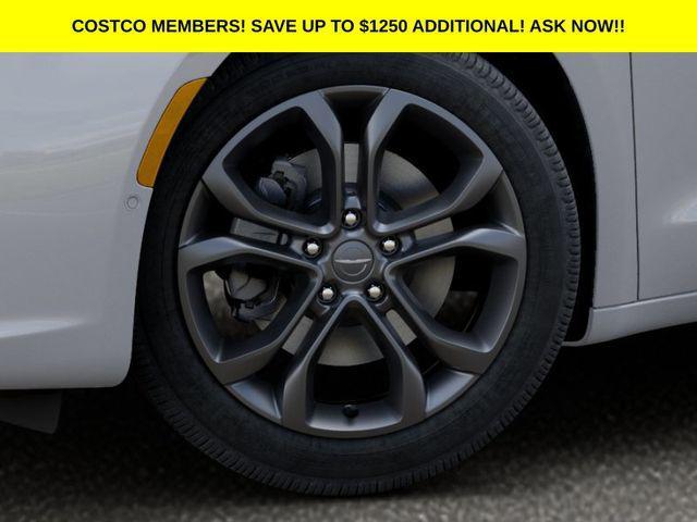 new 2026 Chrysler Pacifica car, priced at $42,911