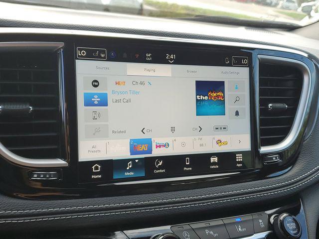 new 2026 Chrysler Pacifica car, priced at $43,611