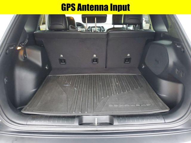 used 2020 Jeep Cherokee car, priced at $17,076