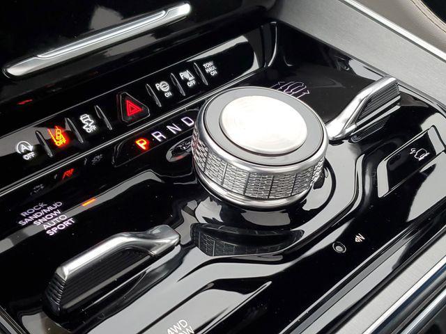 new 2025 Jeep Wagoneer car, priced at $65,995