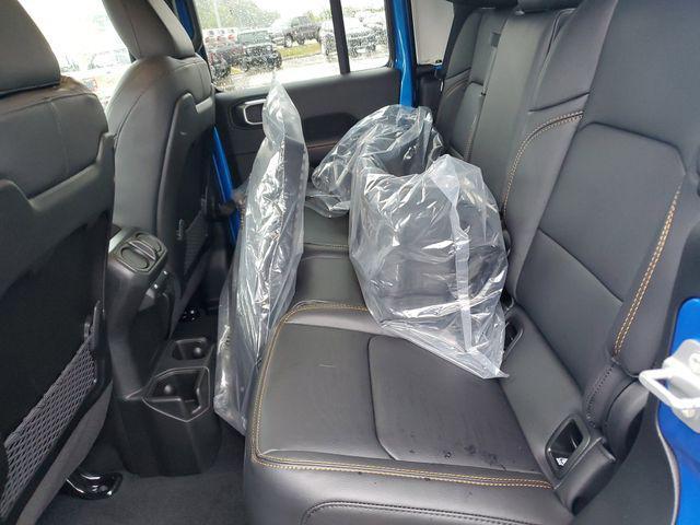 new 2025 Jeep Gladiator car, priced at $42,111