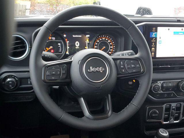 new 2025 Jeep Gladiator car, priced at $42,111