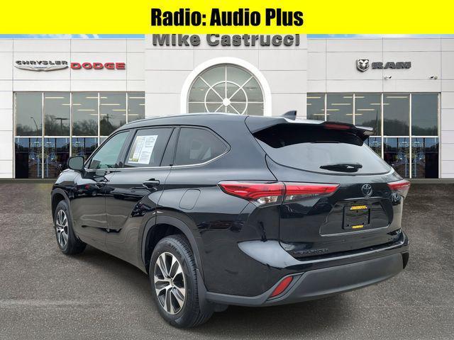 used 2021 Toyota Highlander car, priced at $29,173