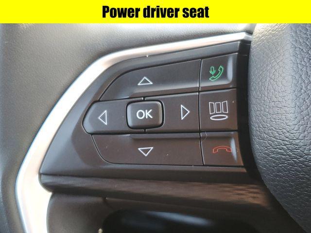 used 2023 Jeep Grand Cherokee car, priced at $29,773