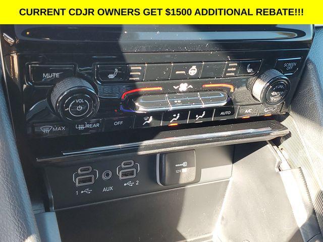 new 2025 Jeep Grand Cherokee car, priced at $45,995