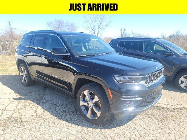 used 2023 Jeep Grand Cherokee car, priced at $32,315