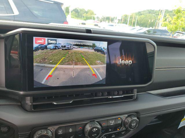 new 2025 Jeep Wrangler car, priced at $46,995