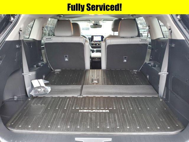 used 2024 Toyota Highlander car, priced at $41,673