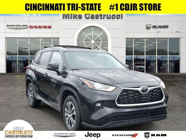 used 2024 Toyota Highlander car, priced at $41,673