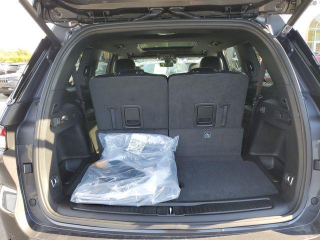 new 2025 Jeep Grand Cherokee L car, priced at $51,111