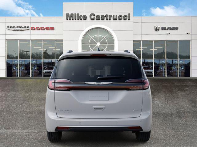new 2026 Chrysler Pacifica car, priced at $54,995