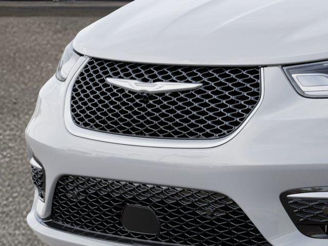 new 2026 Chrysler Pacifica car, priced at $54,495