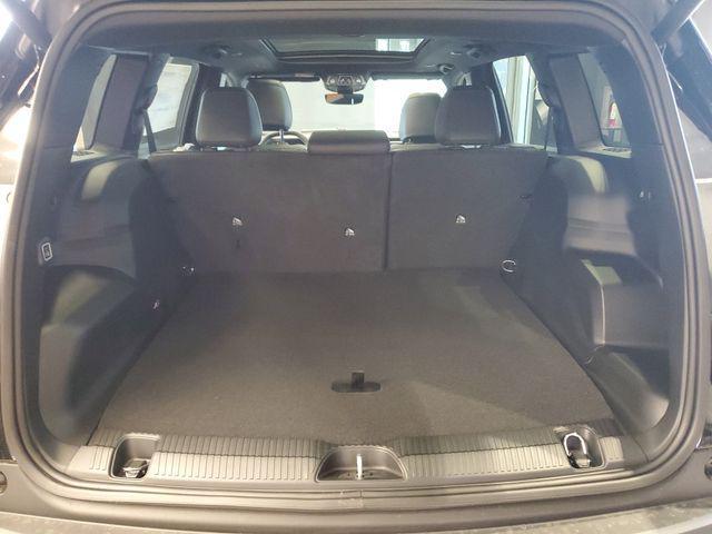 new 2026 Jeep Cherokee car, priced at $41,995