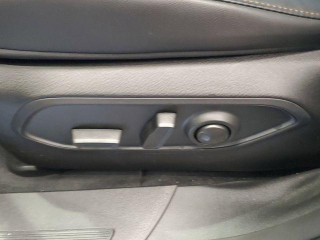 new 2026 Jeep Cherokee car, priced at $41,995