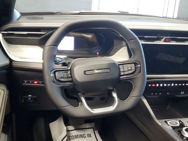 new 2026 Jeep Cherokee car, priced at $41,995