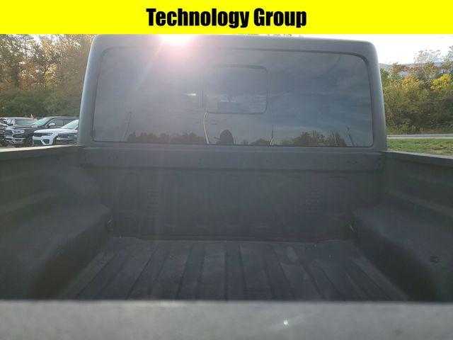 used 2022 Jeep Gladiator car, priced at $25,260