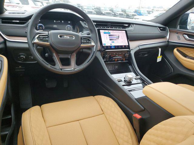 new 2025 Jeep Grand Cherokee L car, priced at $59,995