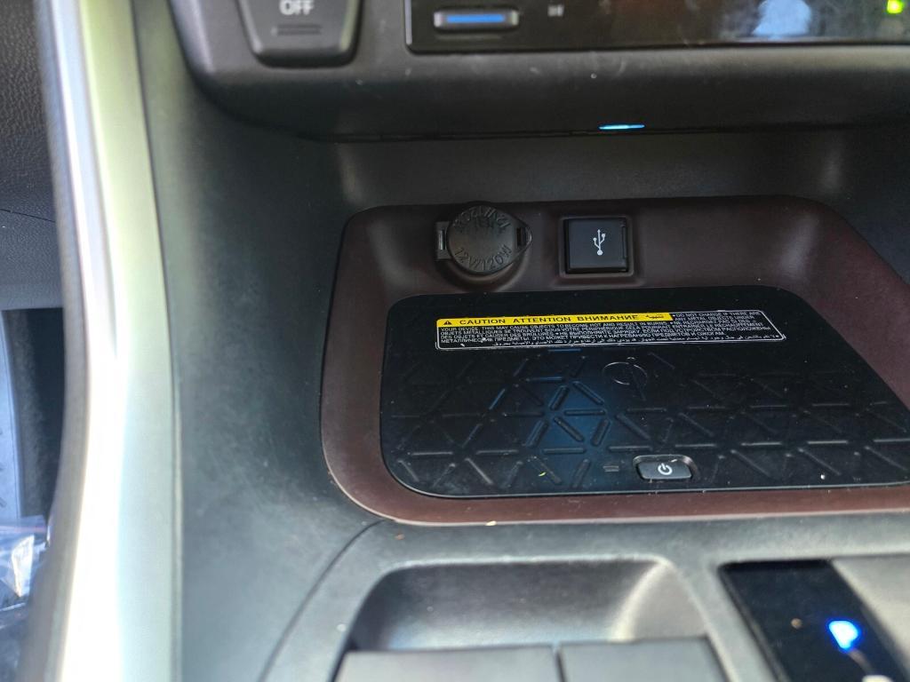 used 2020 Toyota RAV4 Hybrid car, priced at $25,263