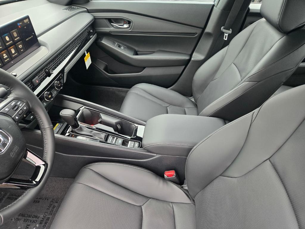 new 2025 Honda Accord Hybrid car, priced at $38,720