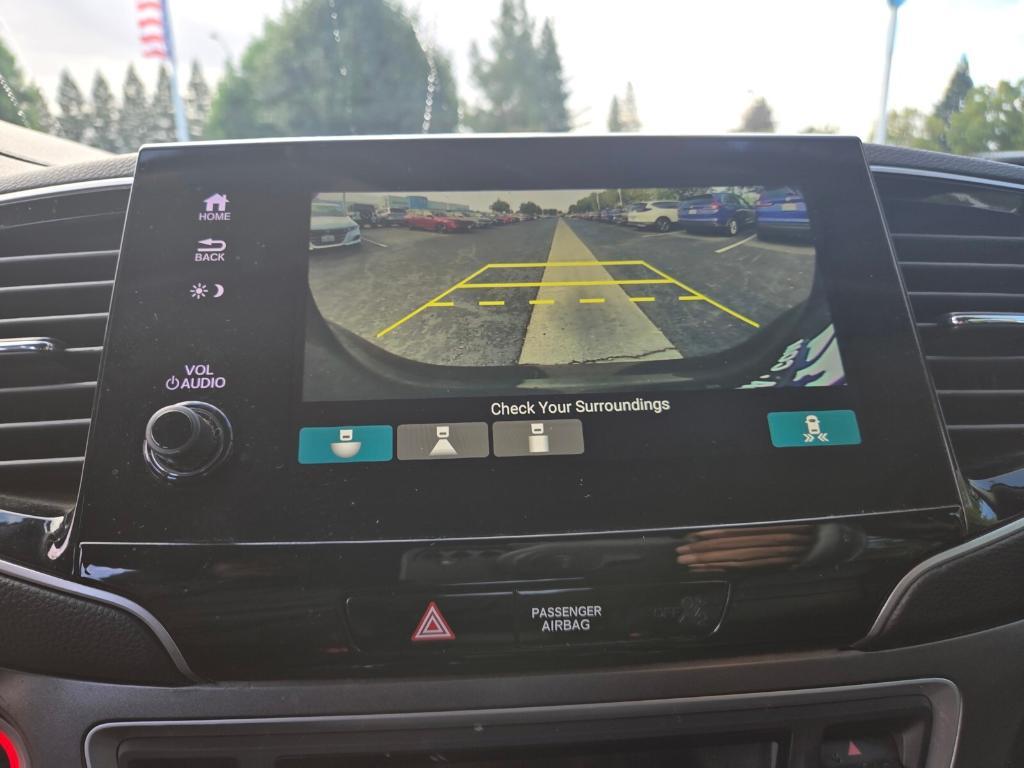 used 2022 Honda Pilot car, priced at $29,667