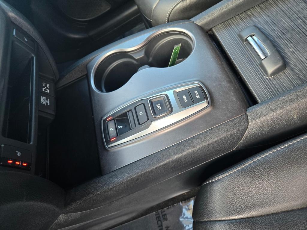 used 2022 Honda Pilot car, priced at $29,667