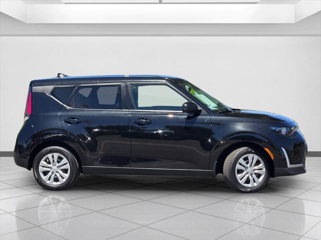 used 2023 Kia Soul car, priced at $16,886
