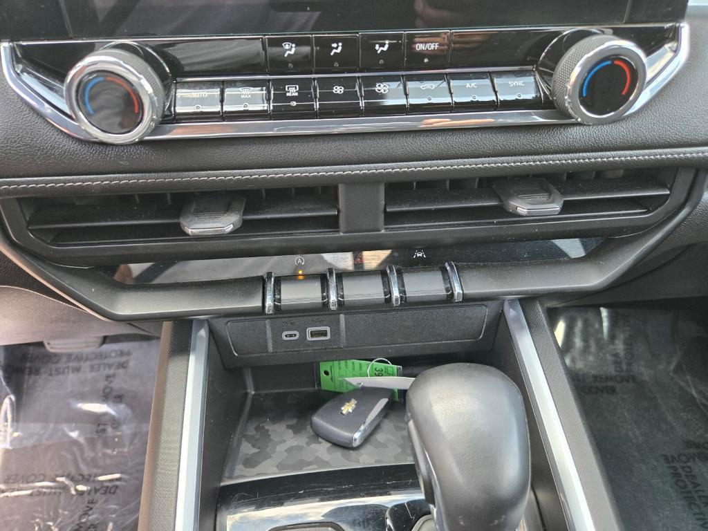 used 2023 Chevrolet Colorado car, priced at $26,881
