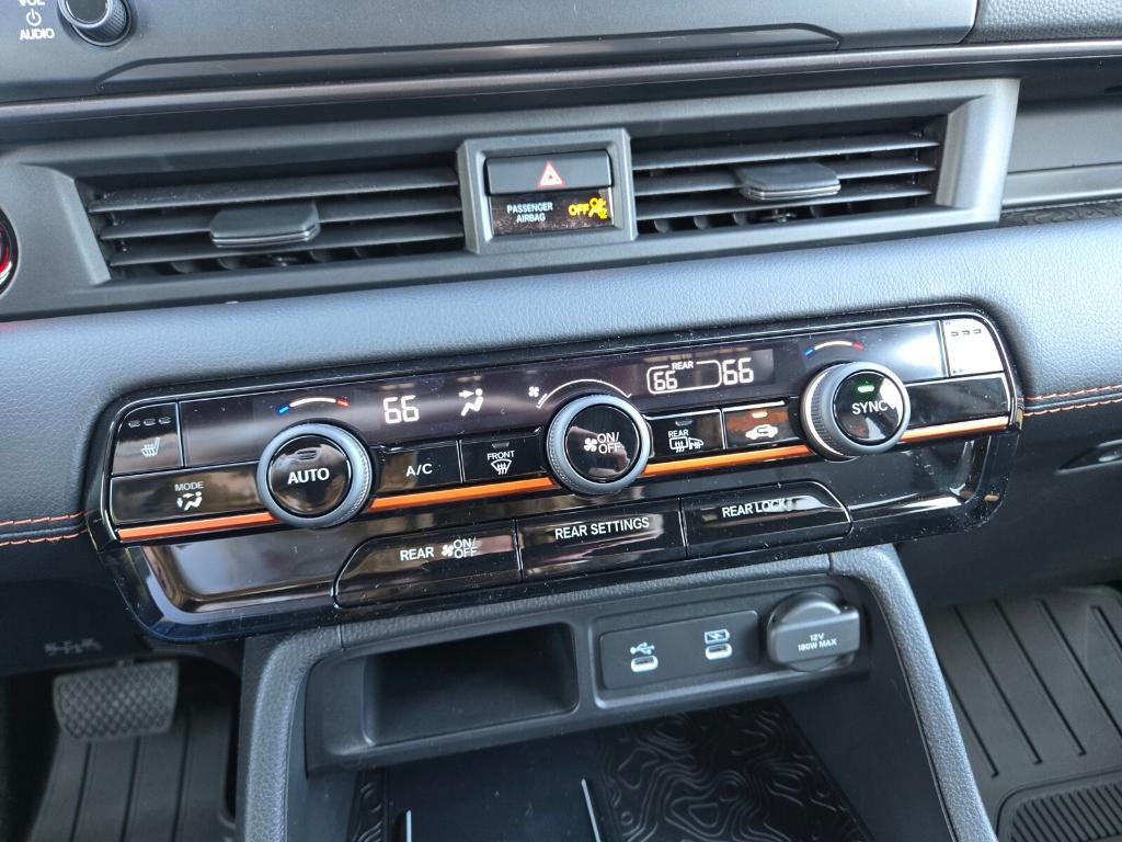 new 2026 Honda Pilot car, priced at $53,585