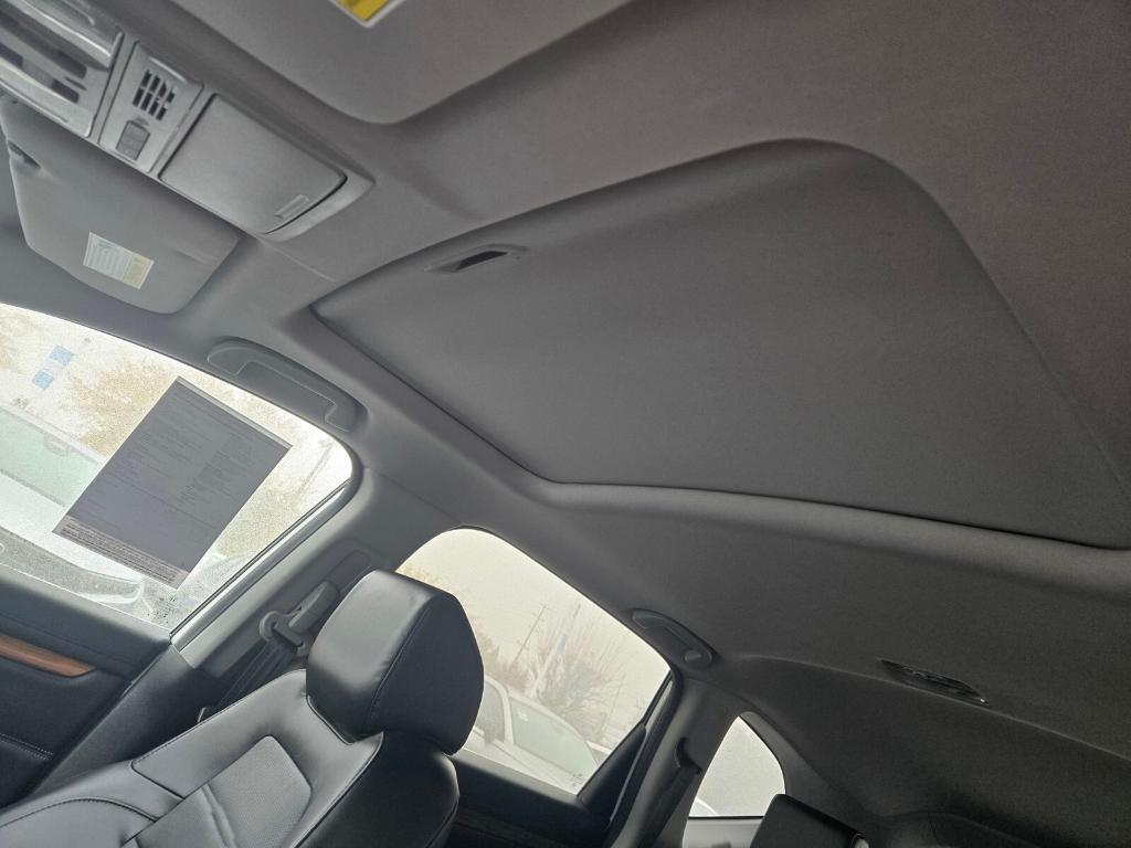 used 2020 Honda CR-V car, priced at $29,218