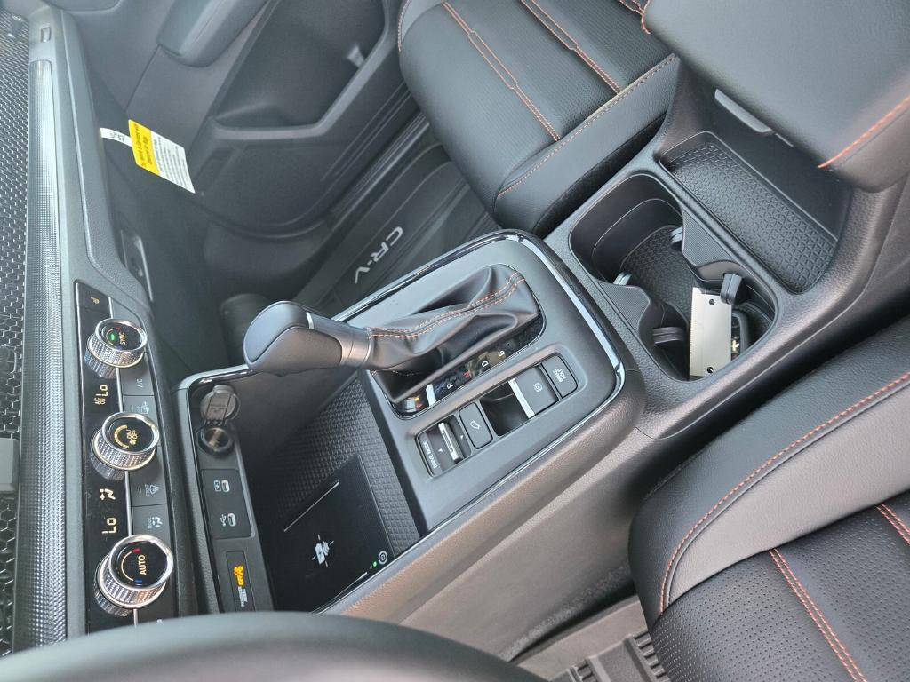 new 2026 Honda CR-V Hybrid car, priced at $43,370