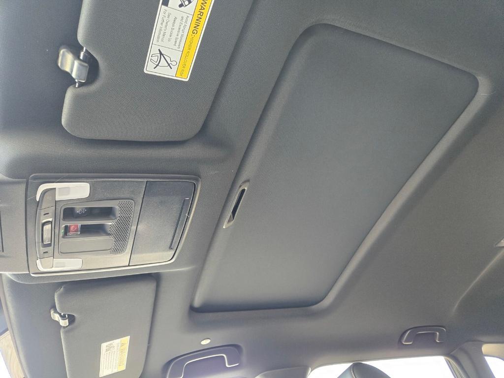 new 2026 Honda CR-V Hybrid car, priced at $43,370