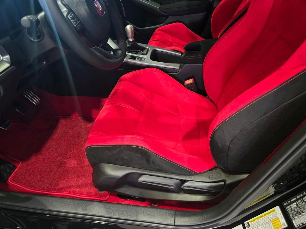 new 2025 Honda Civic Type R car