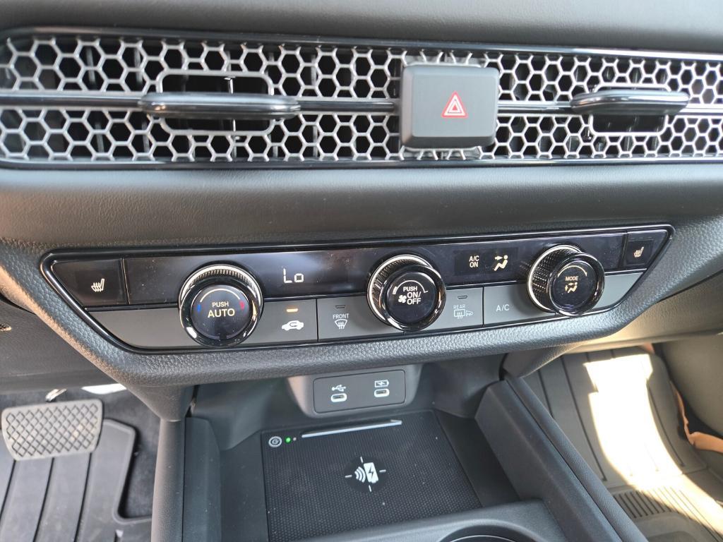 new 2026 Honda HR-V car, priced at $31,900