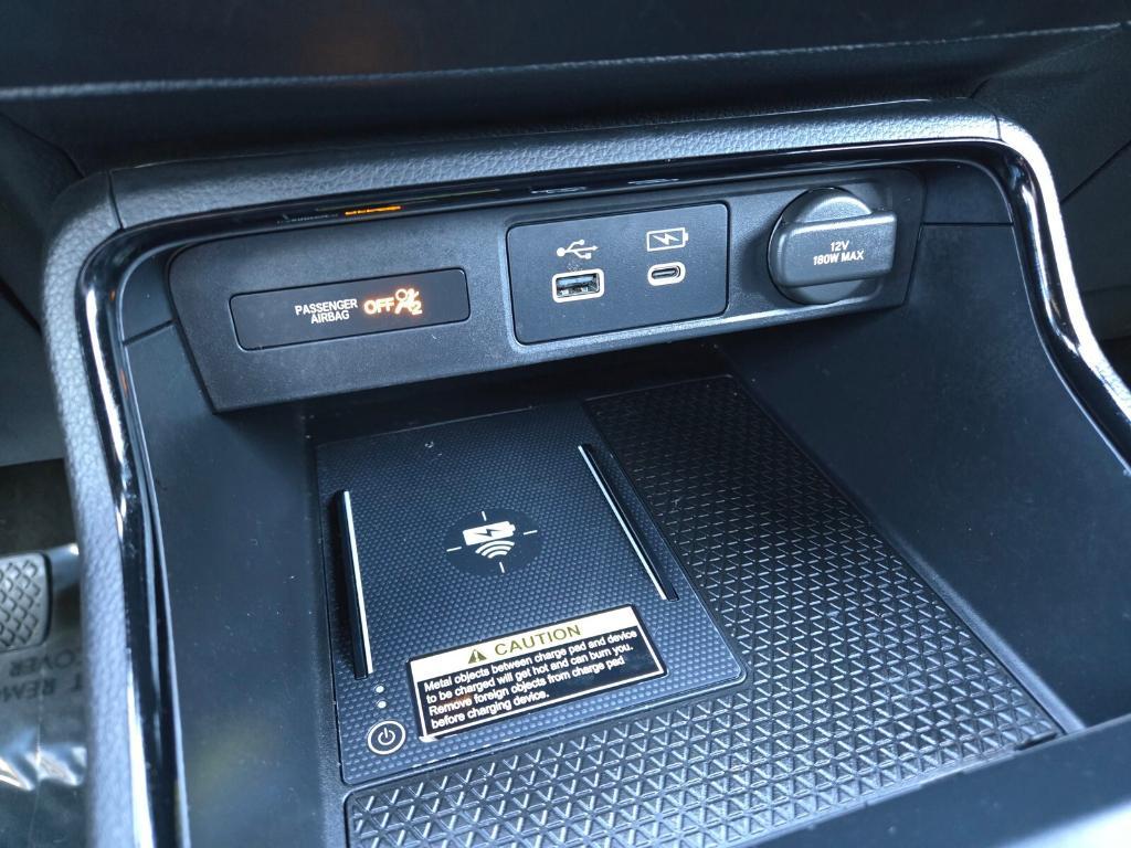 used 2024 Honda CR-V Hybrid car, priced at $32,998