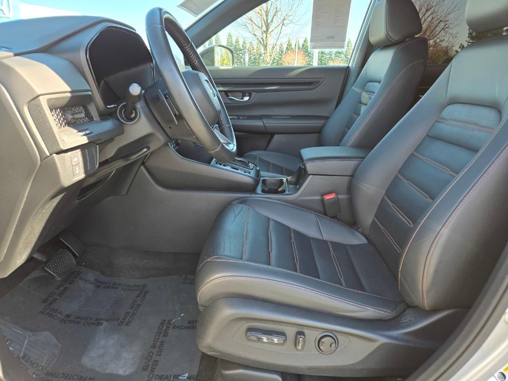 used 2024 Honda CR-V Hybrid car, priced at $32,998