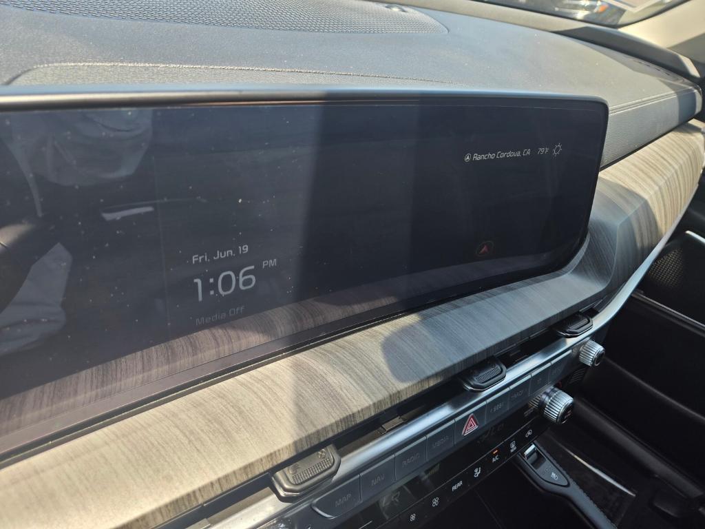 used 2024 Kia Telluride car, priced at $38,660