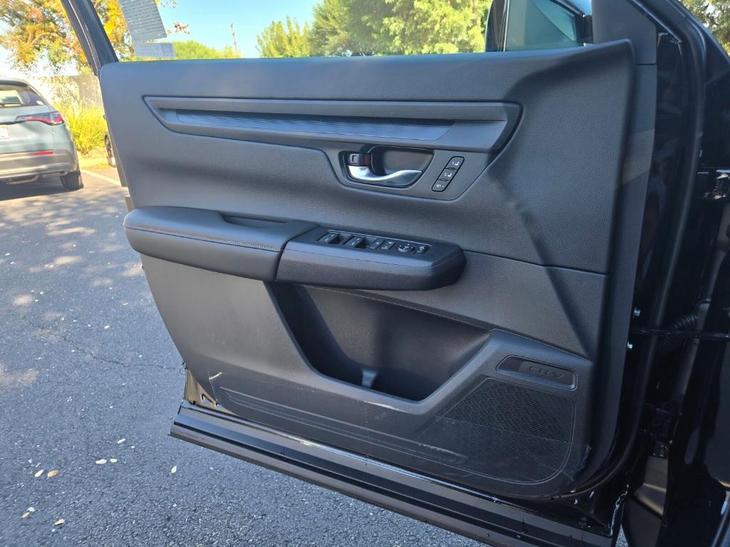 new 2026 Honda CR-V Hybrid car, priced at $41,870