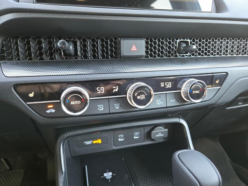 new 2026 Honda CR-V Hybrid car, priced at $43,370