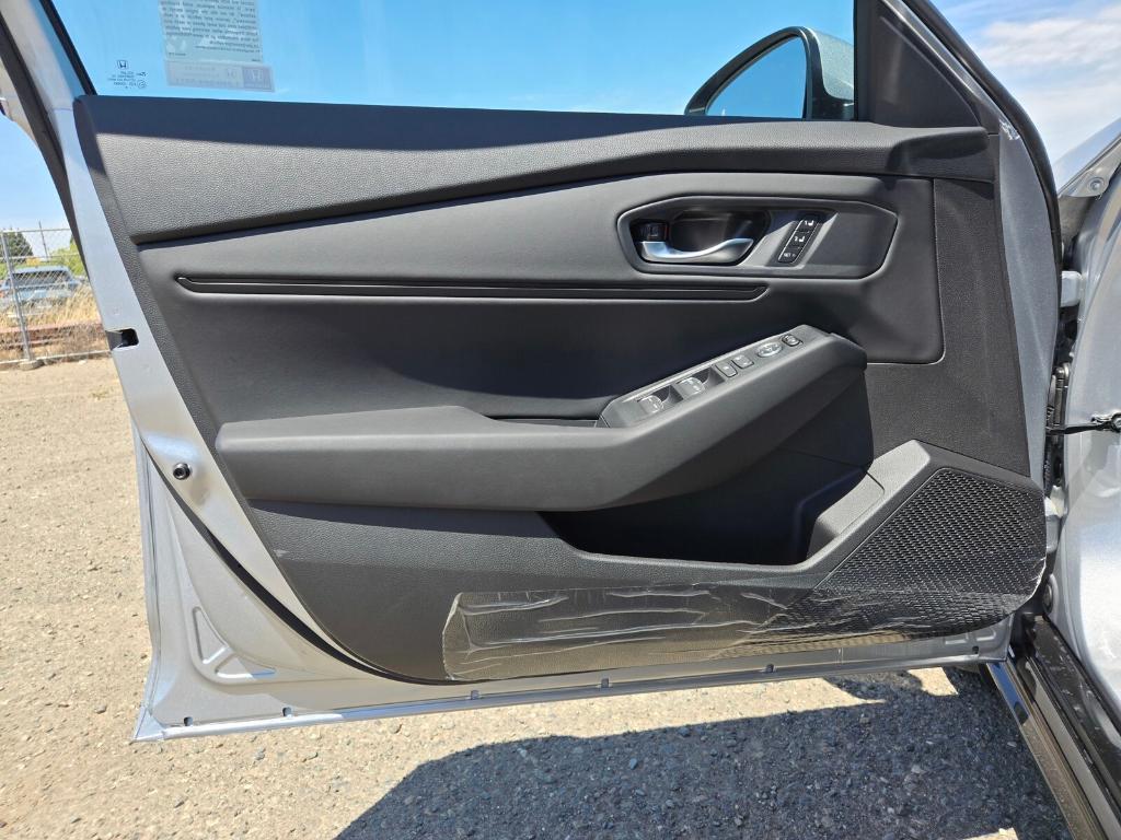 new 2025 Honda Accord Hybrid car, priced at $37,830