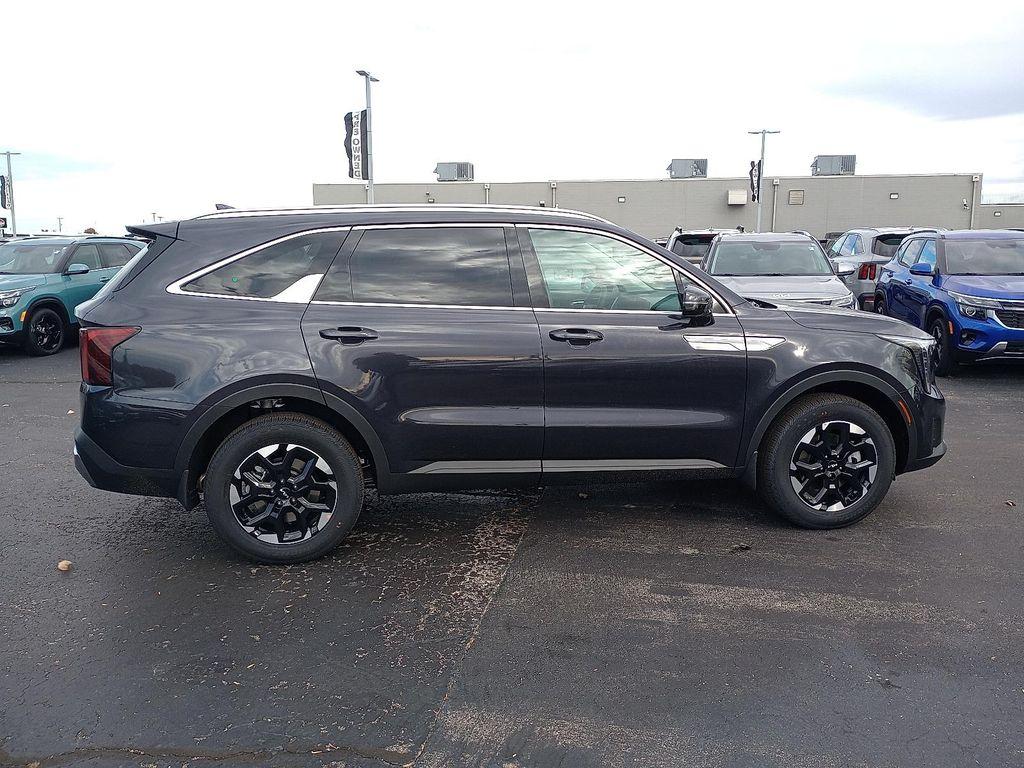 new 2026 Kia Sorento car, priced at $36,818